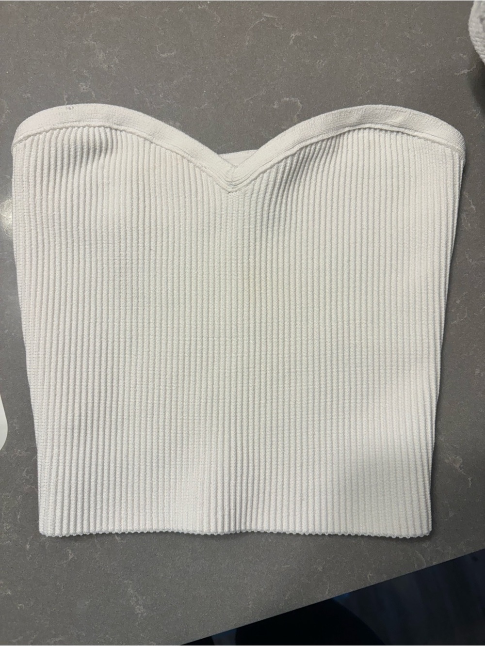 Babaton White Ribbed Strapless Sweetheart Top